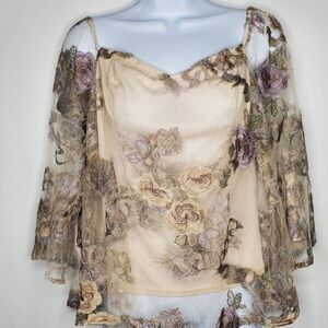 VENUS Floral Lace Blouse
